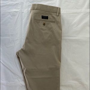 Men’s Slim Fit Chino